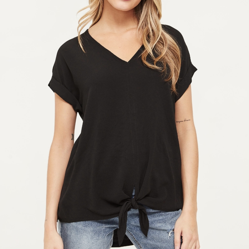 Blouse with knot front **NEW